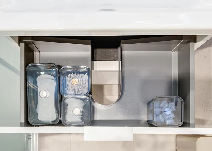 Legnicka Residnce 17b Adam I Ela Вроцлав